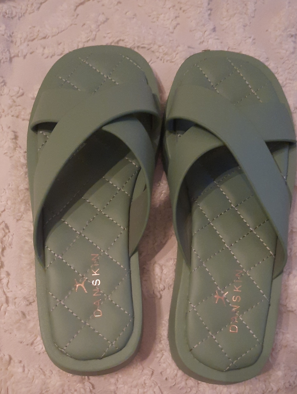 Danskin Bold Sandals
